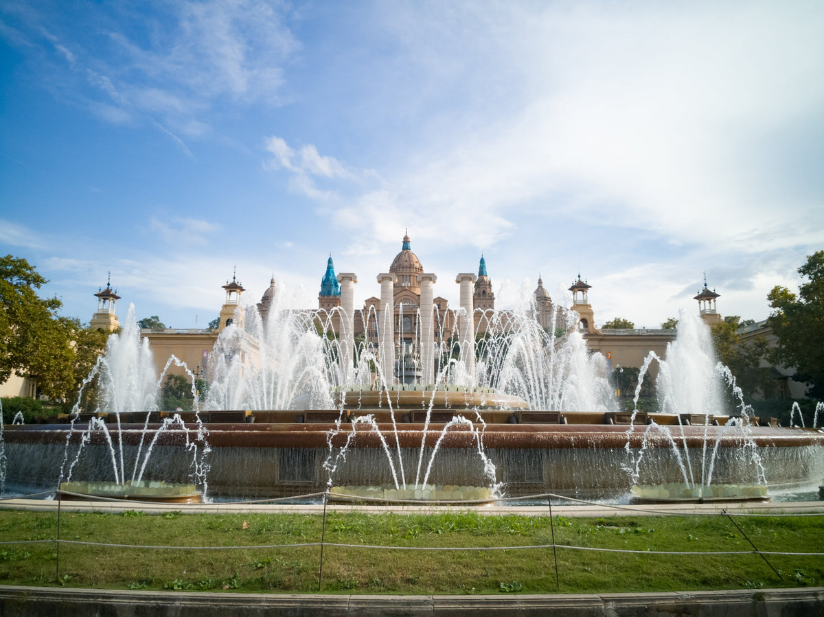 Why invest in Barcelona in 2026? Profitability, models, and strategies