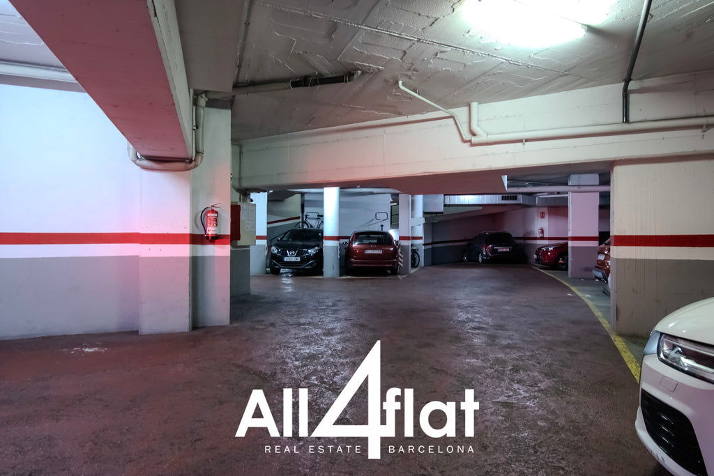 C/ Gran Vía de les Corts Catalanes - Réf: 003158 