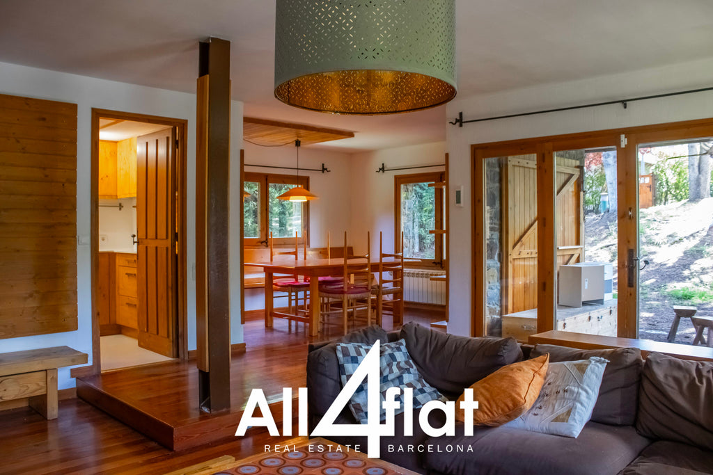 Cerdanya Avenue No. 1 