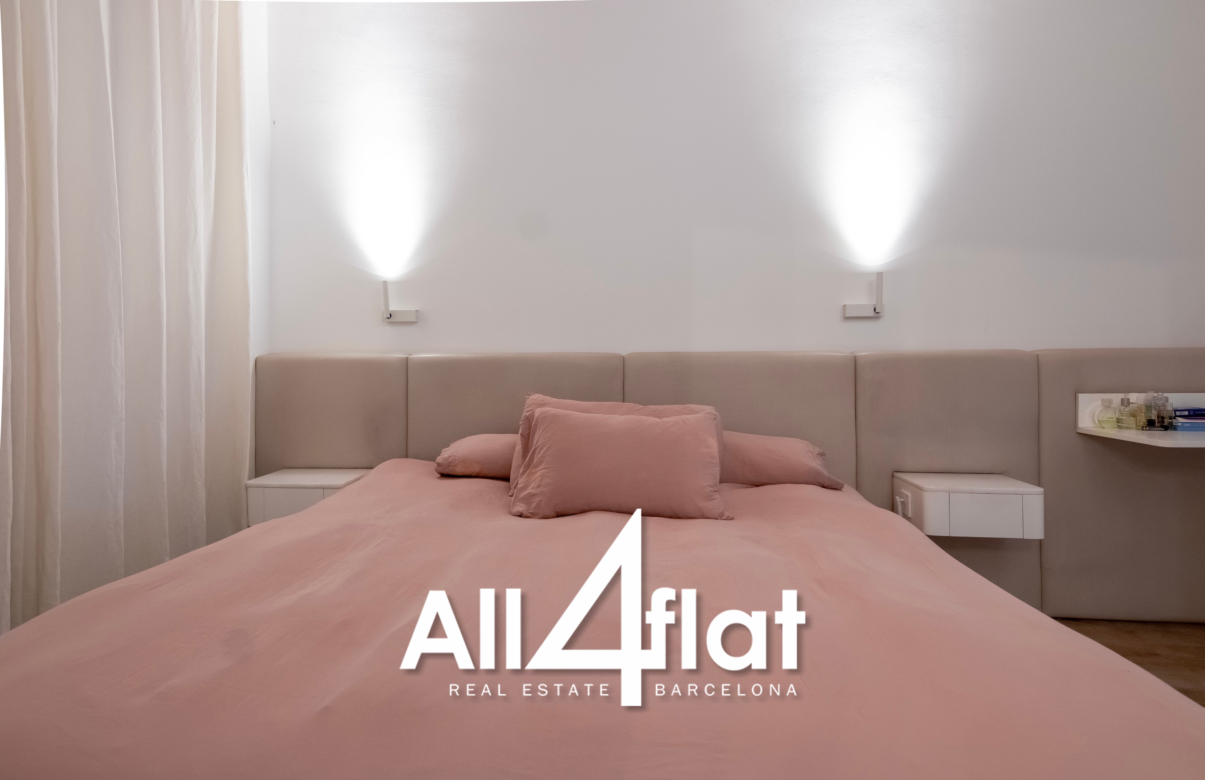 C/ Comte Urgell - Ref: 000003D