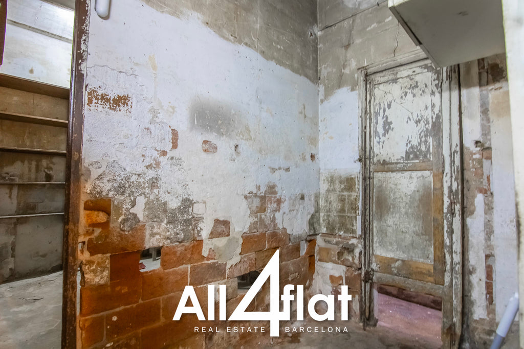 Rue Sant Elíes - Réf. : 003480 