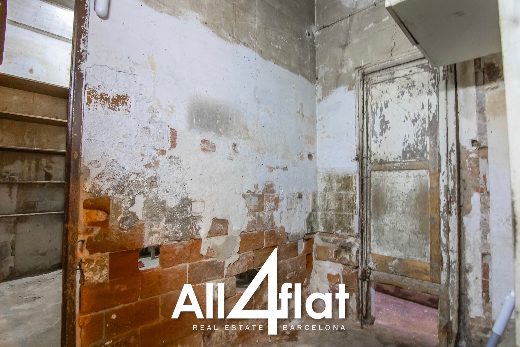 Rue Sant Elíes - Réf. : 003480 