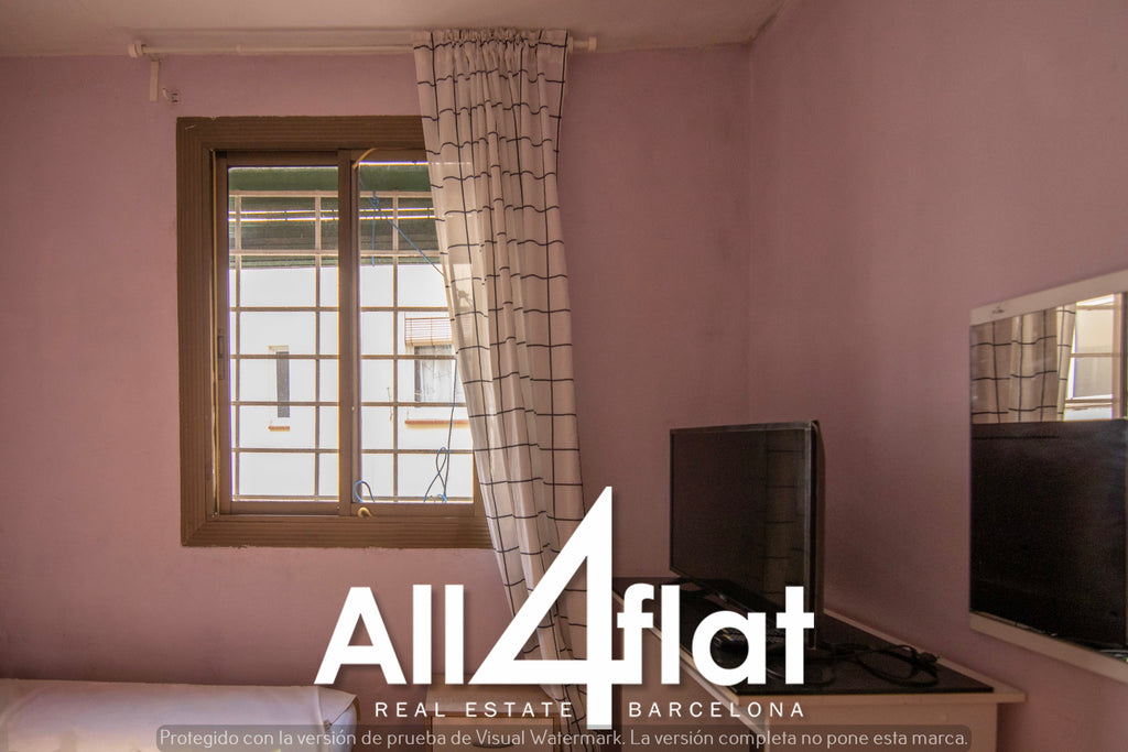 C/ Bòbiles - Réf. : 003588 