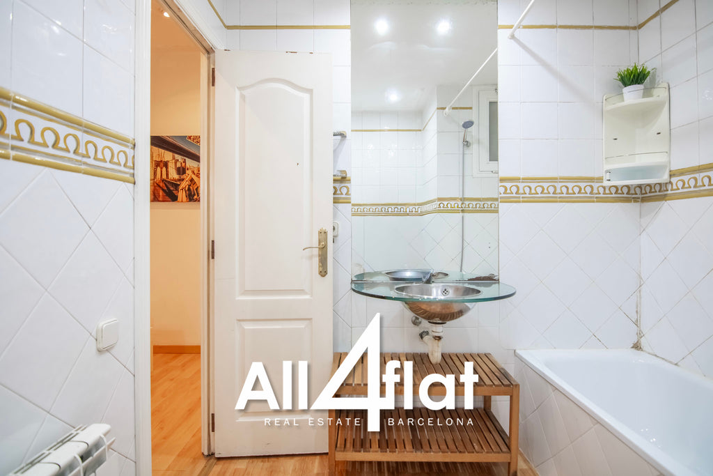 C/ Roca - Réf. : 003599