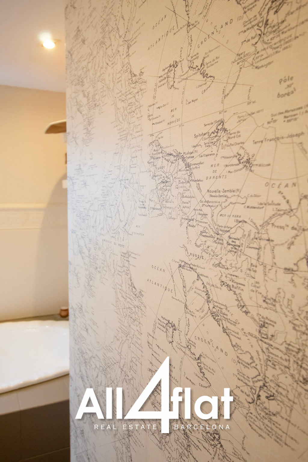 C/ Galileu - Ref: 001684B