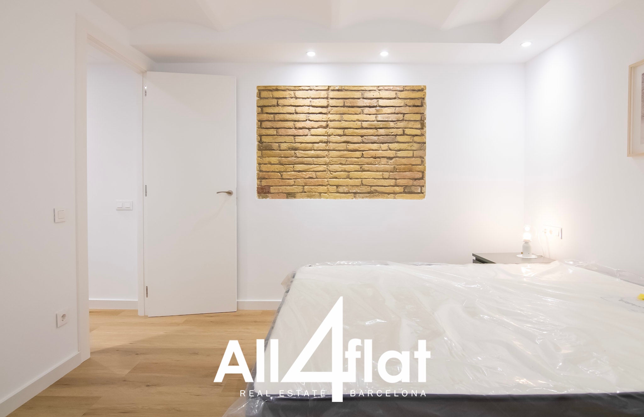 Rue Fontrodona - Réf: 003075 