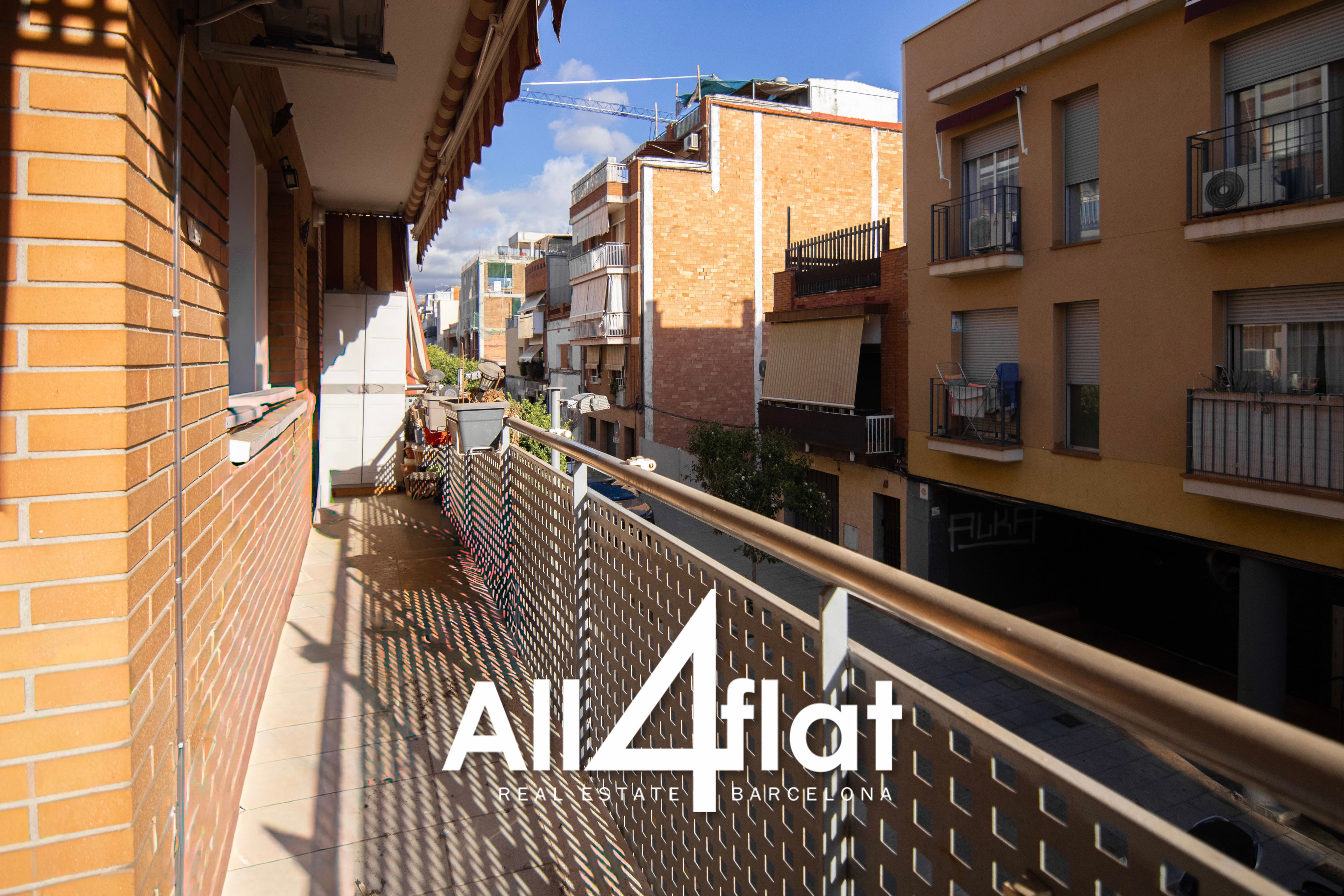 C/ Catalunya - Ref: 003602