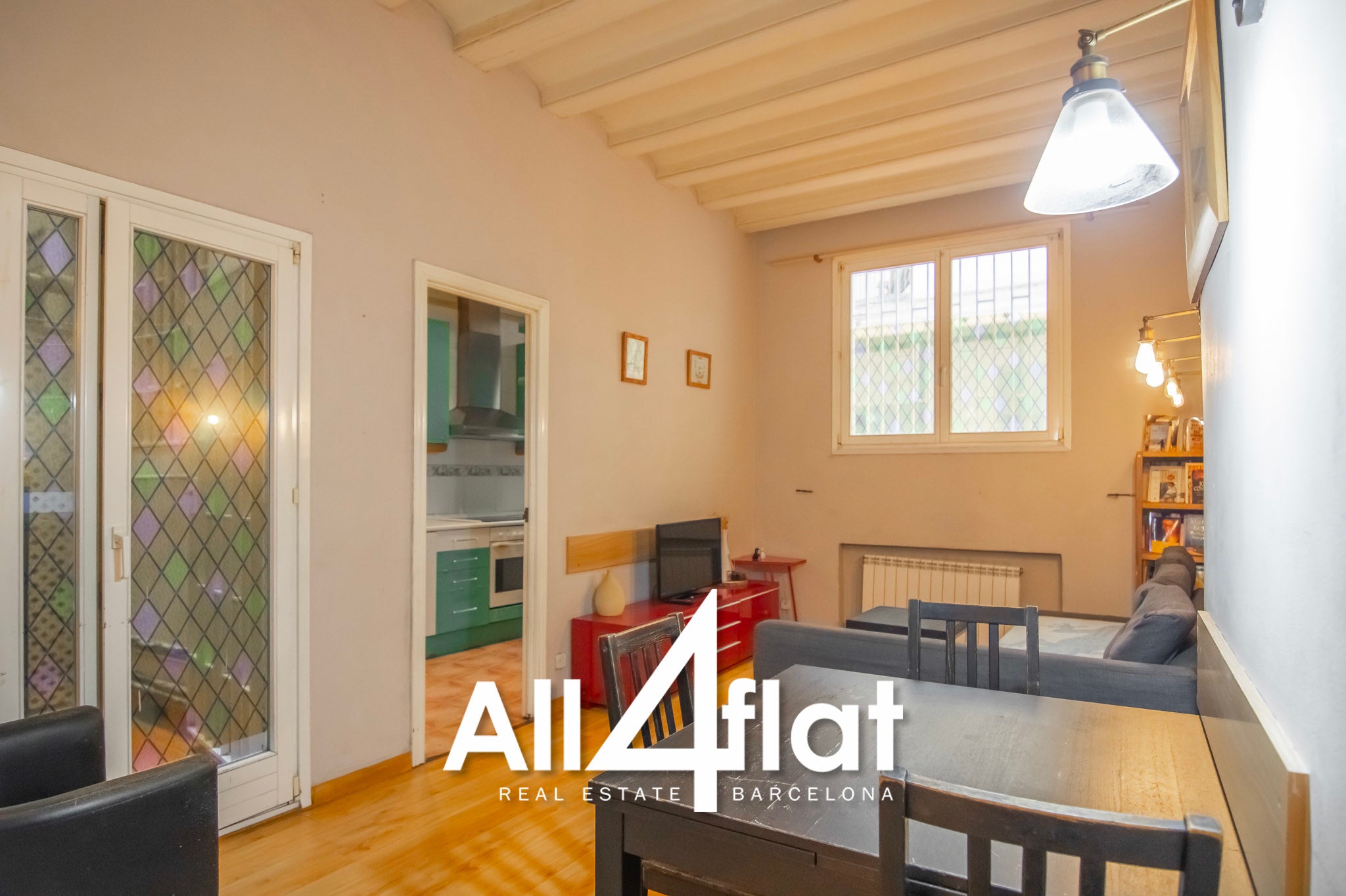 C/ Roca - Réf. : 003599