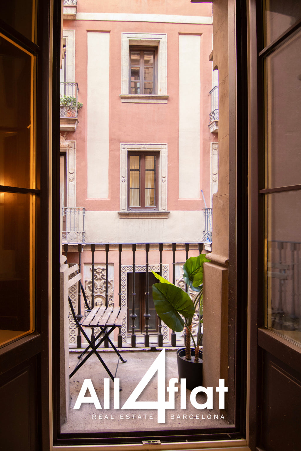 C/ Escudellers - Réf. : 003603 