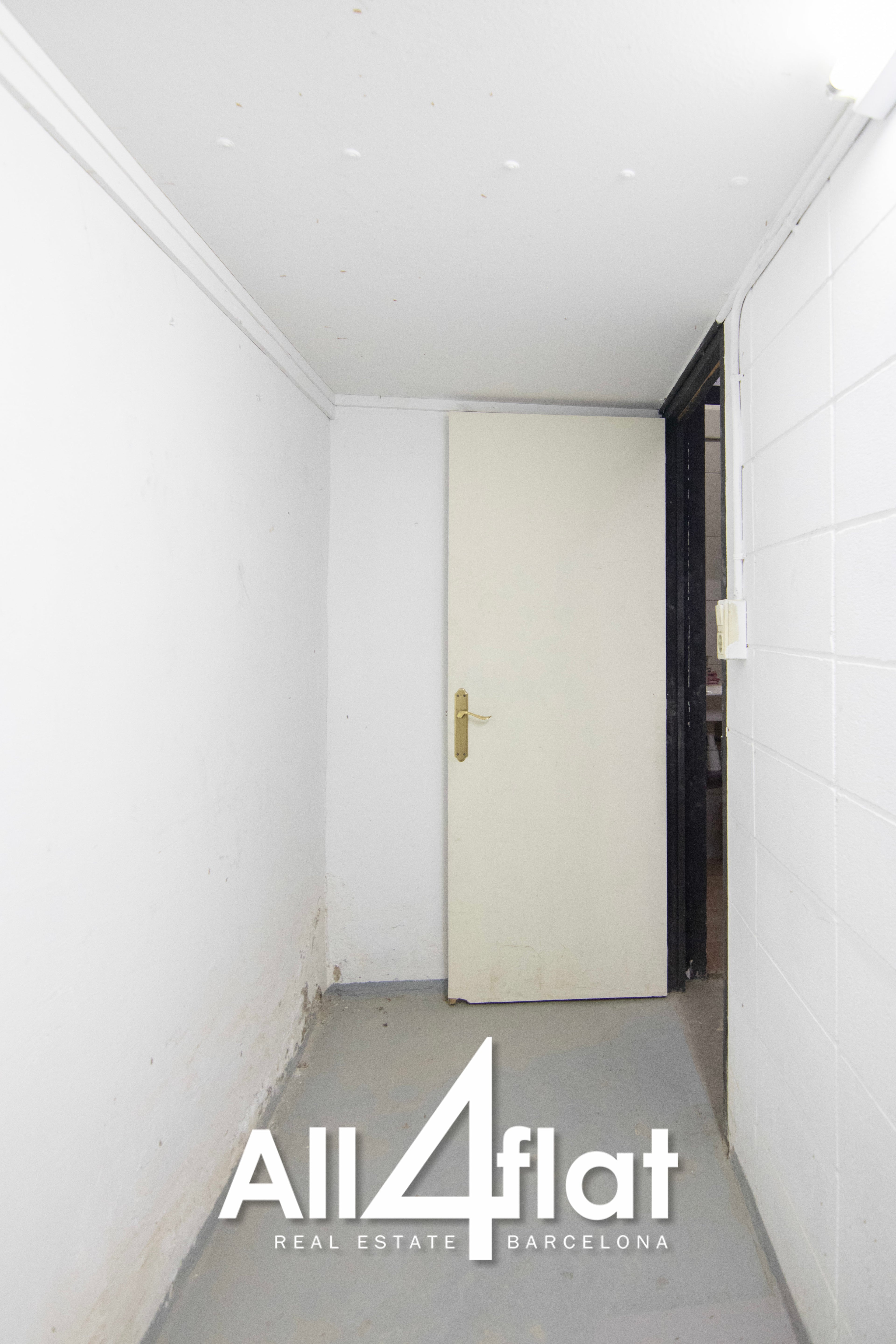 C/ Flandes - Ref: 003609