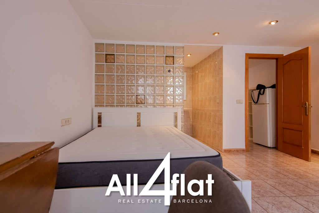 C/ Escudellers Blanch - Réf. : 000506F 