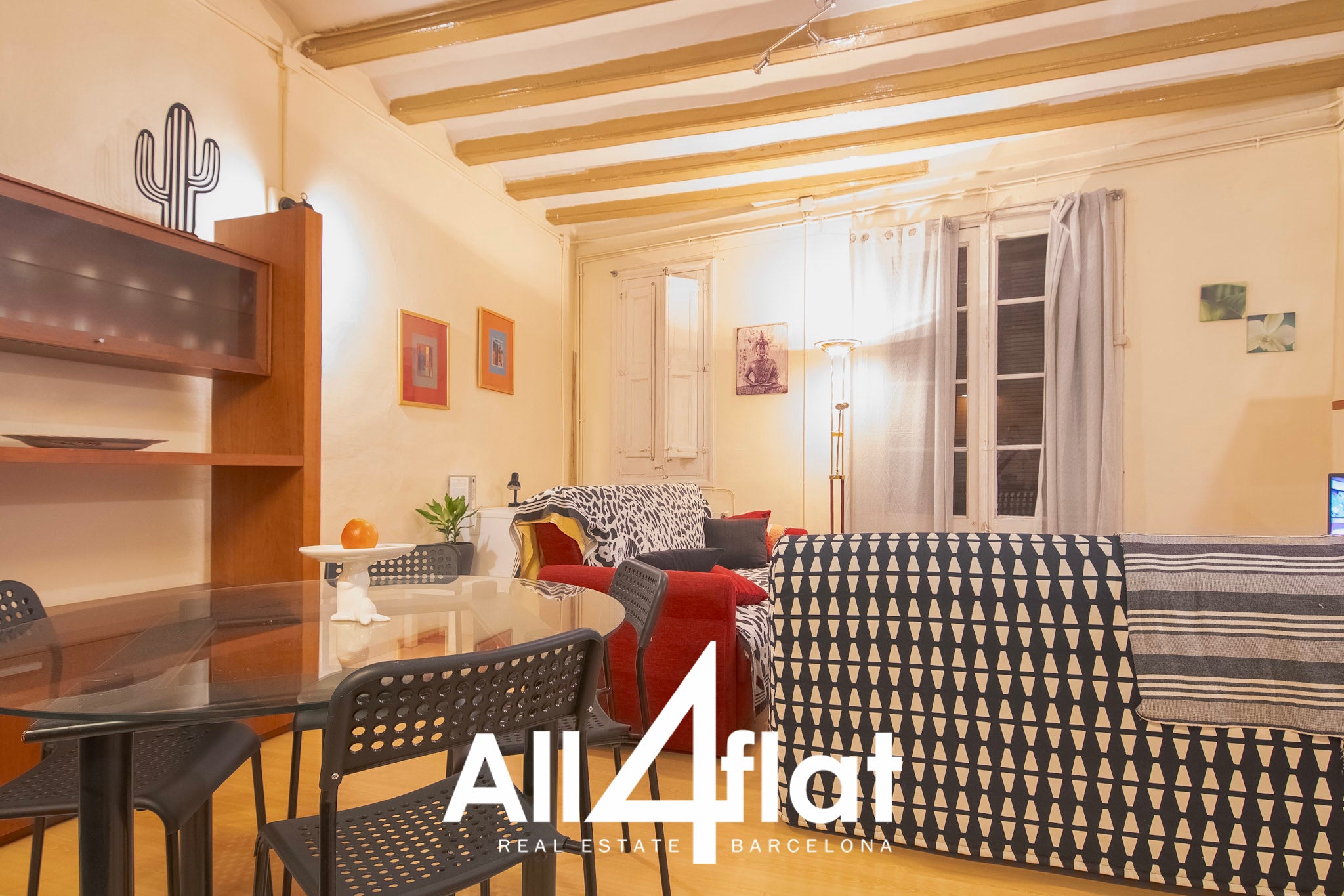 Rue des Bouteilles - Réf. : 003095B 