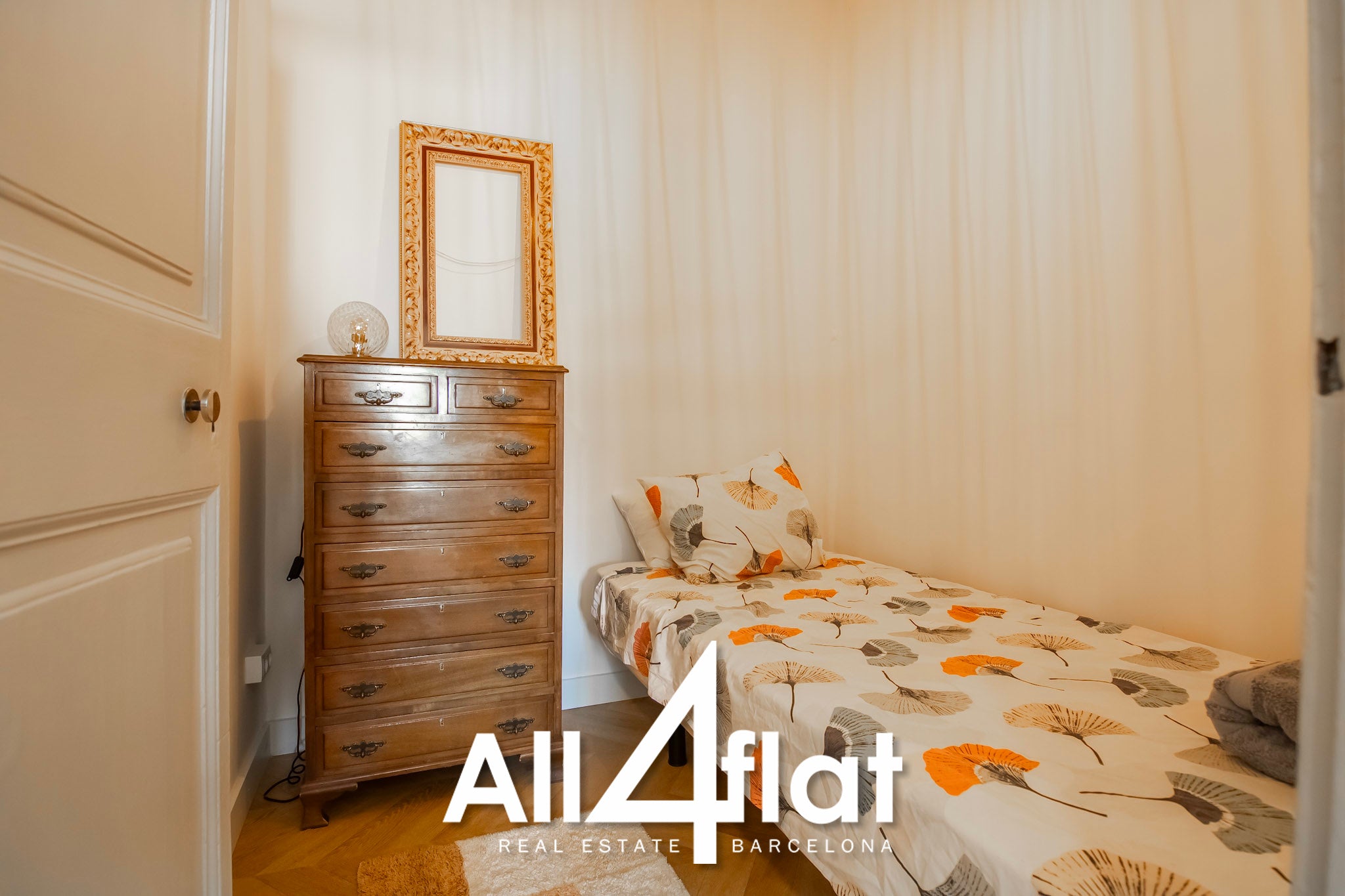 Place Olles - Réf. : 003392A 