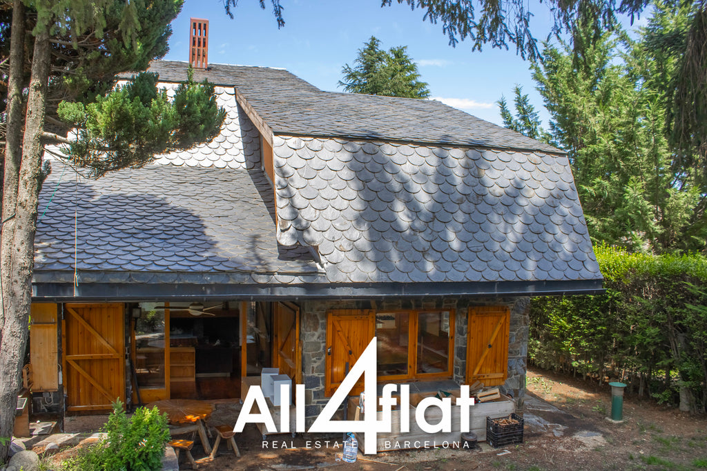 Cerdanya Avenue No. 1 