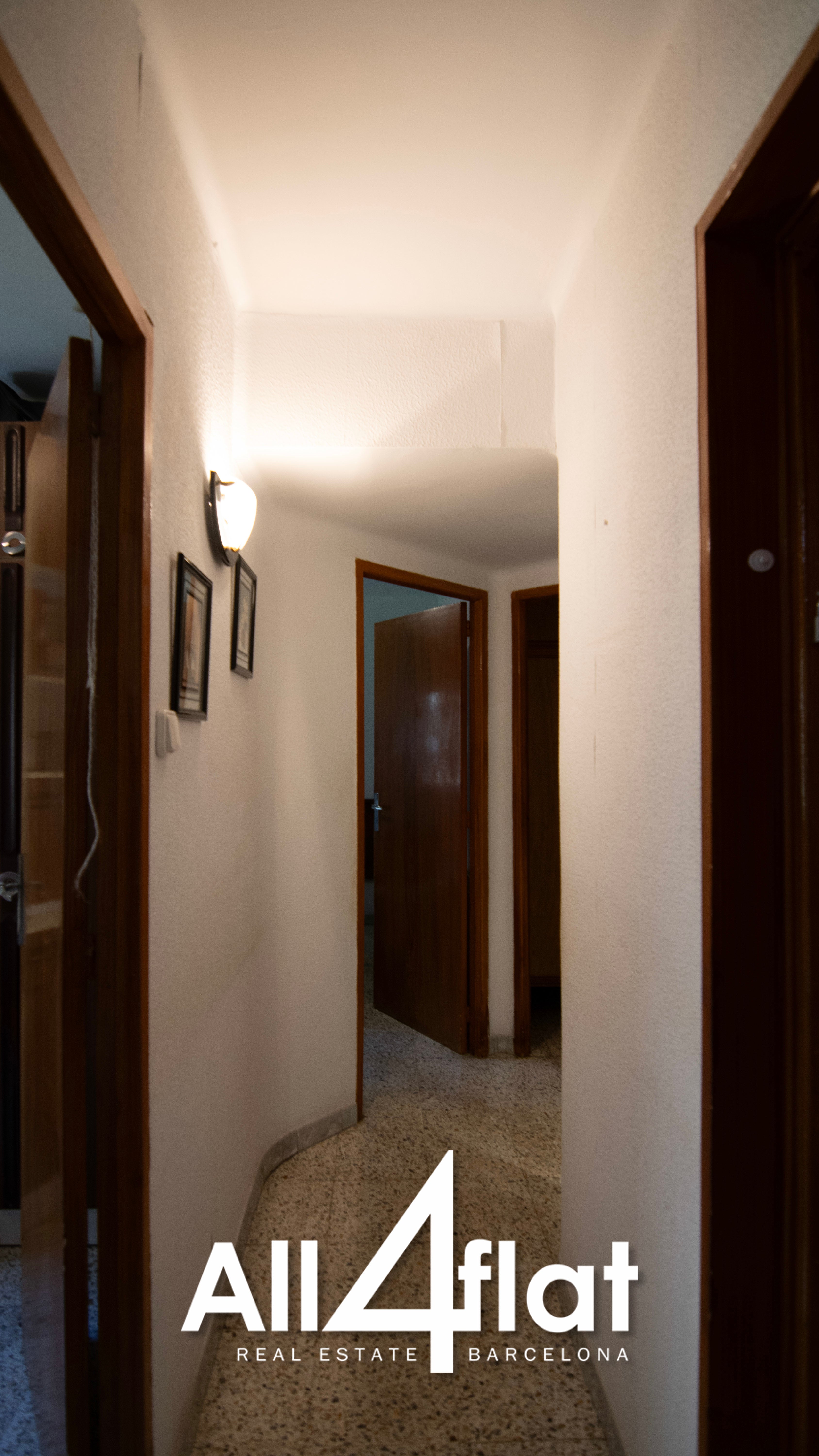 Muga Street - Ref: 003607 