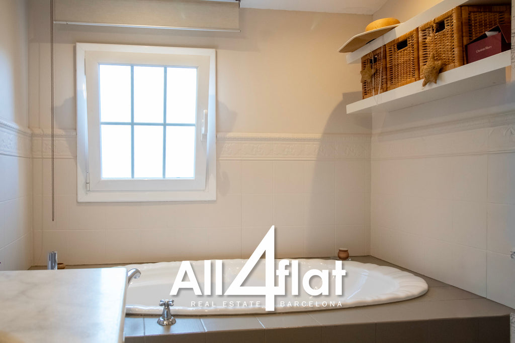 C/ Galileu - Ref: 001684B