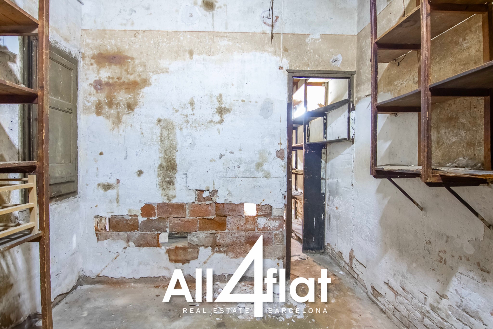 Rue Sant Elíes - Réf. : 003480 