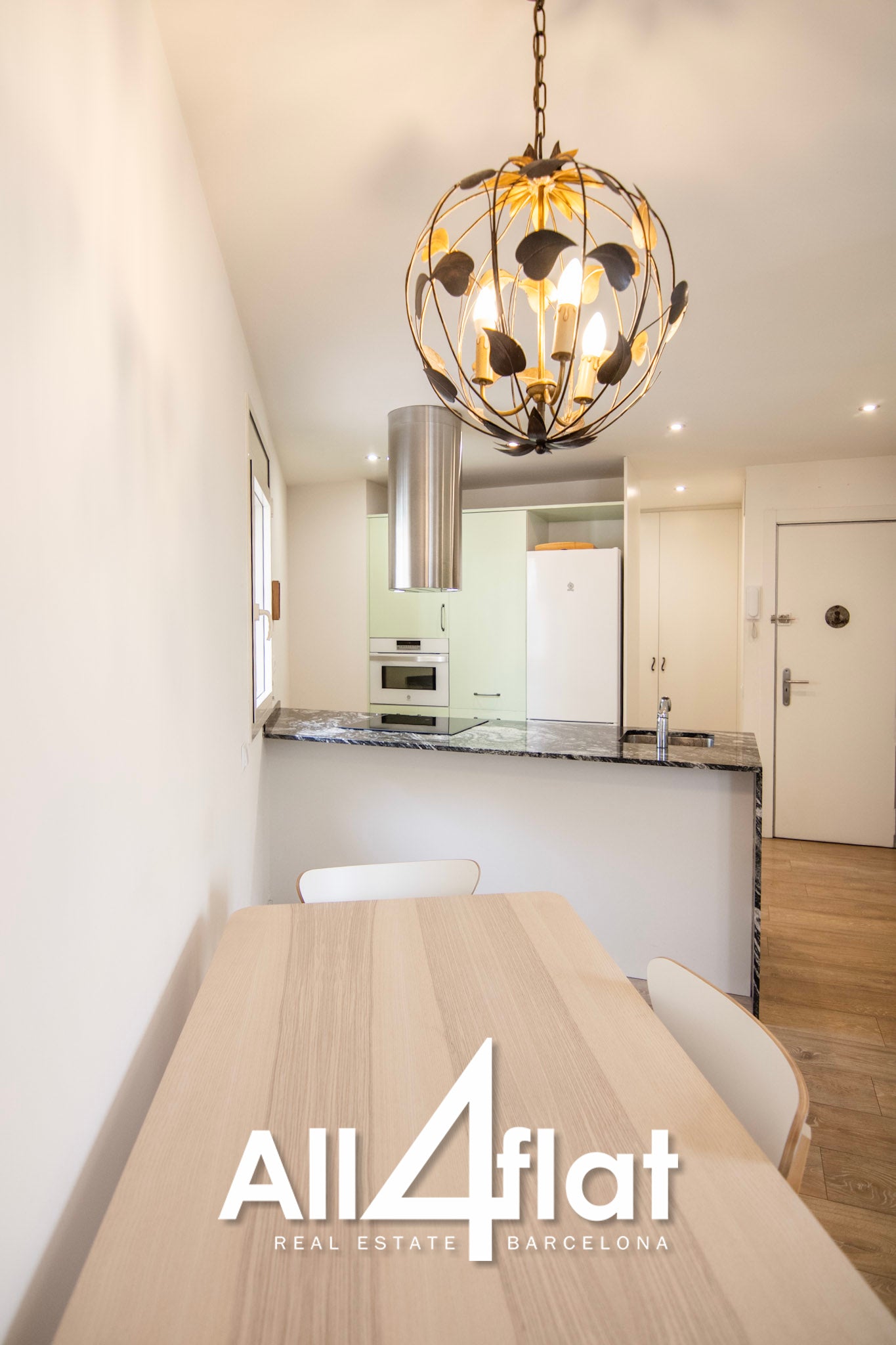 C/ Creu Coberta - Ref: 003637