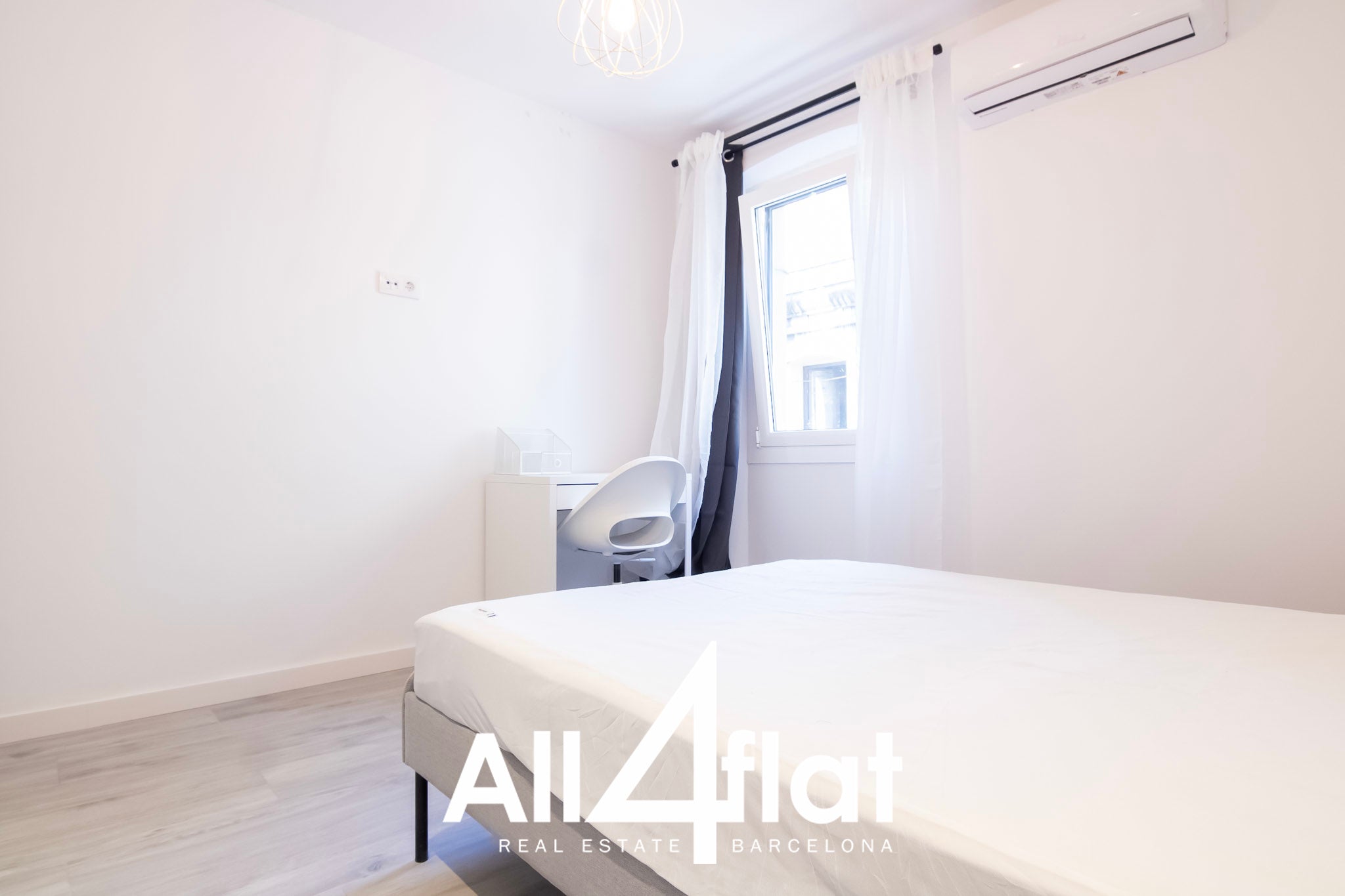 Rue Guardia - Réf. : 003063B