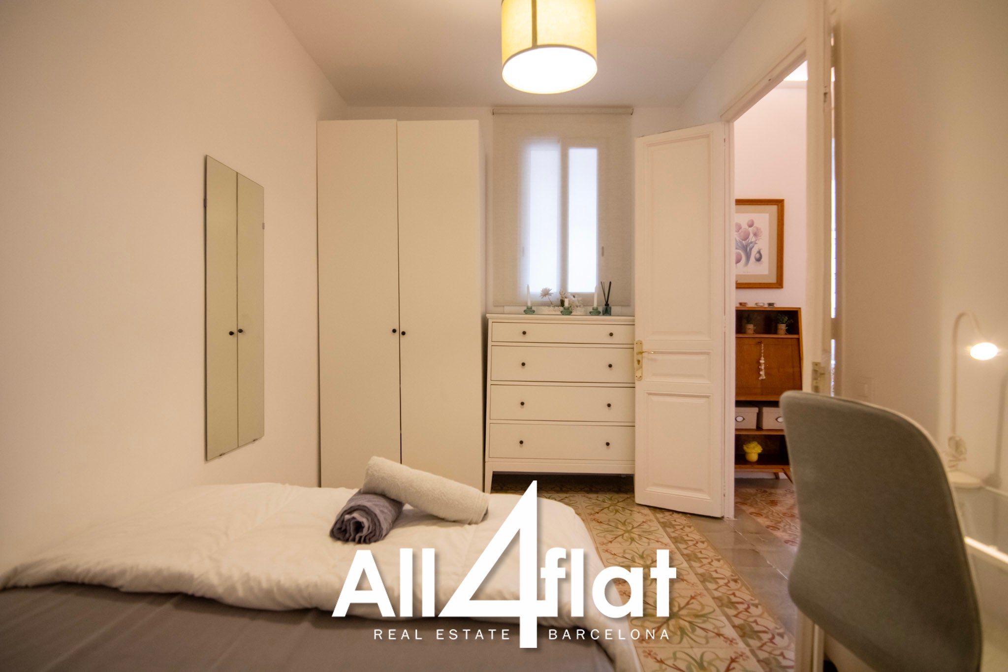 C/ Vilamarí - Réf. : 003586 