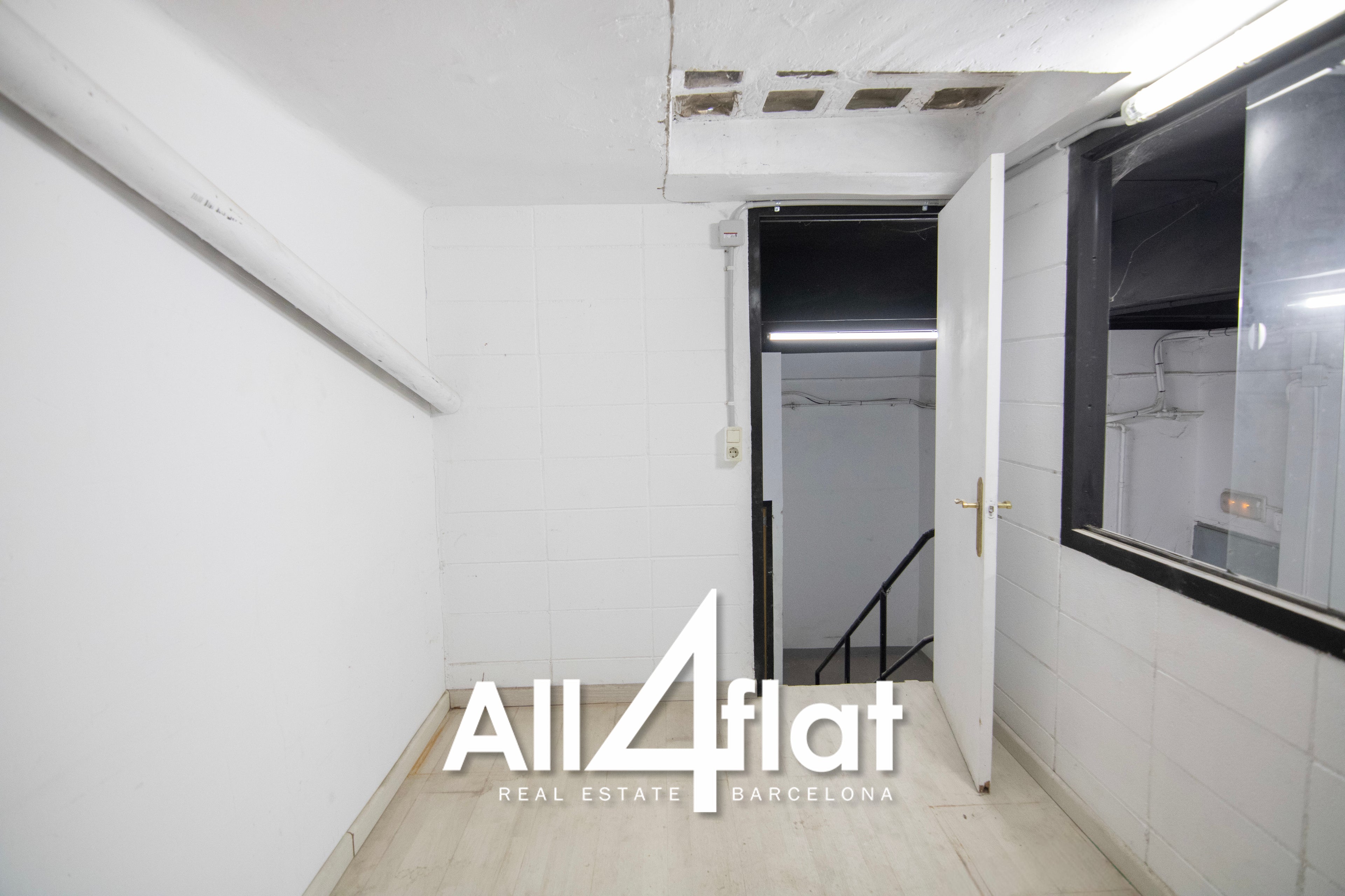 C/ Flandres - Réf. : 003609 