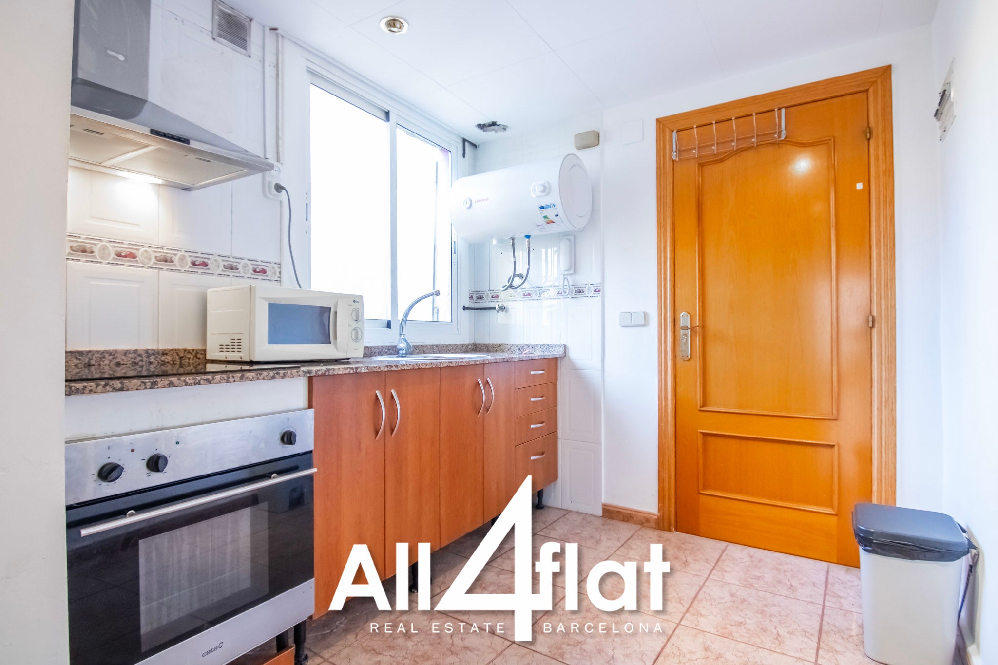 C/ Escudellers Blanch - Réf. : 000506F 