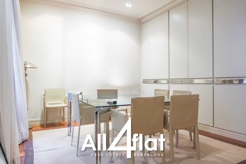 C/ Pau Claris - Réf. : 003509 