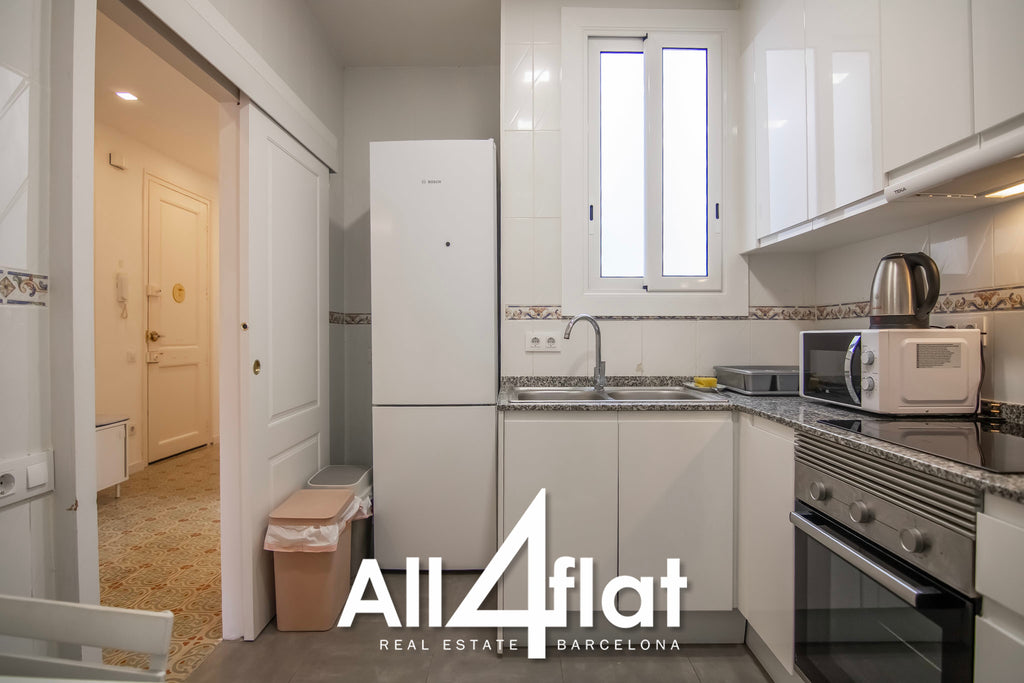 C/ Vilamarí - Réf. : 003586 