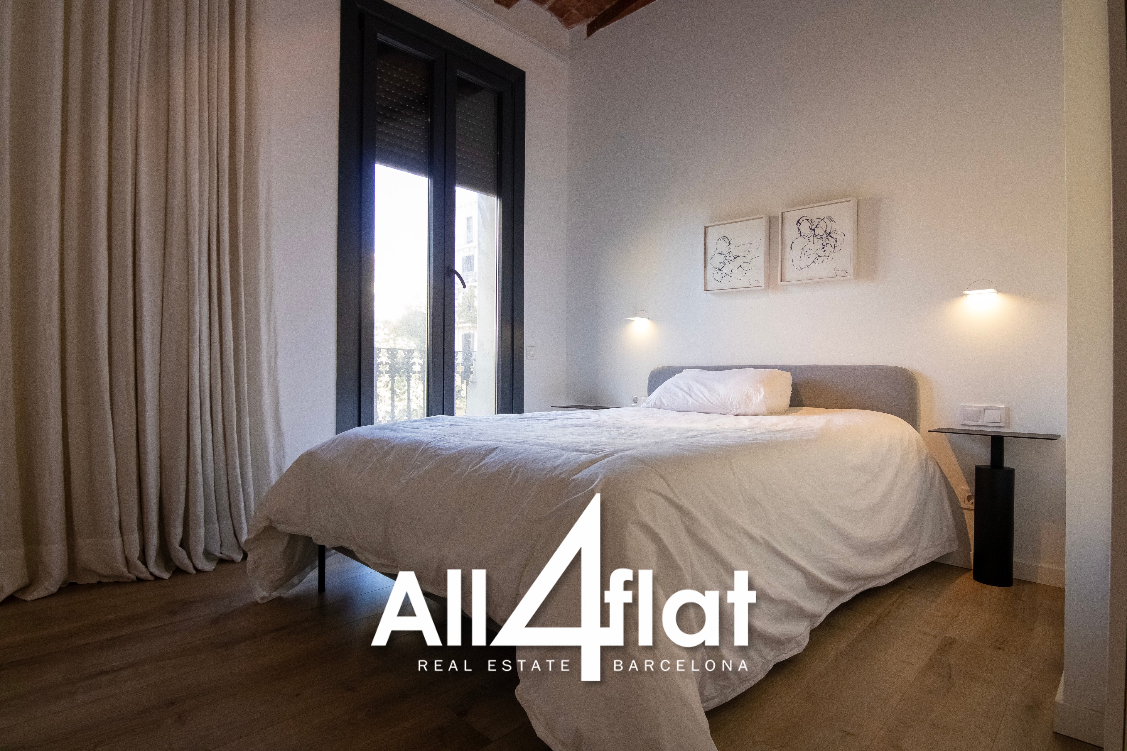 C/ Comte Urgell - Ref: 000003D