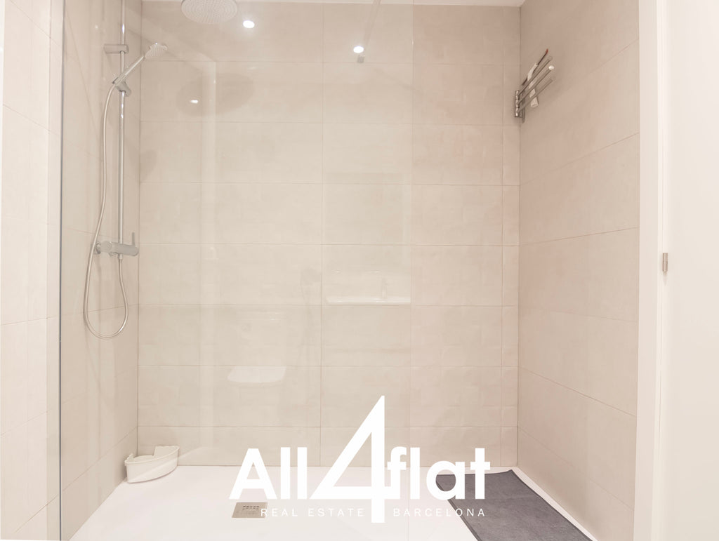 Rue Guardia - Réf. : 003063B