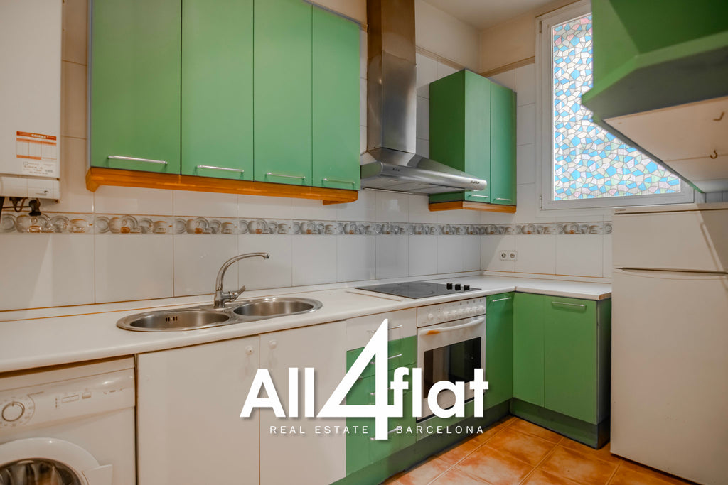 C/ Roca - Réf. : 003599