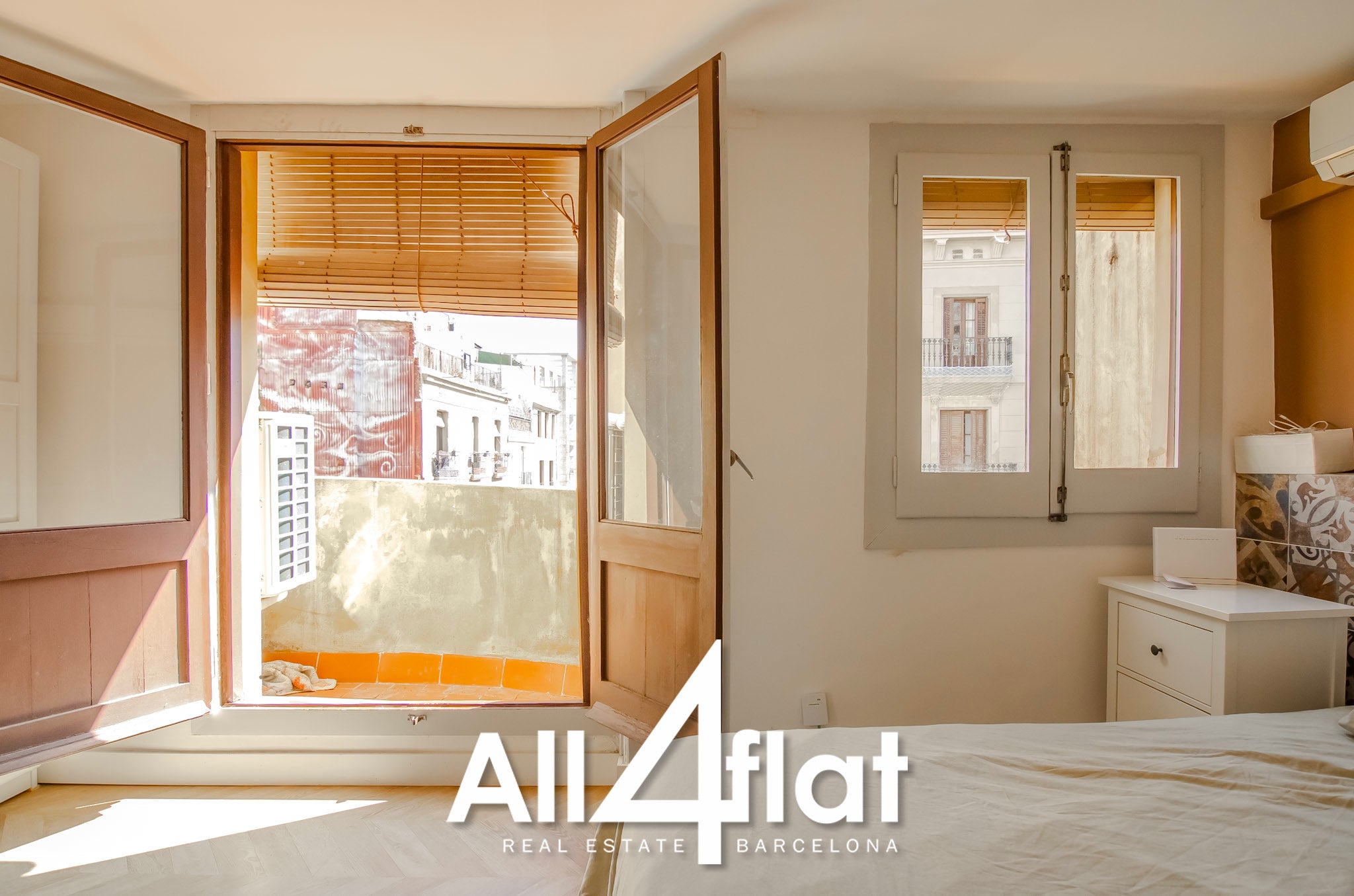 Place Olles - Réf. : 003392A 