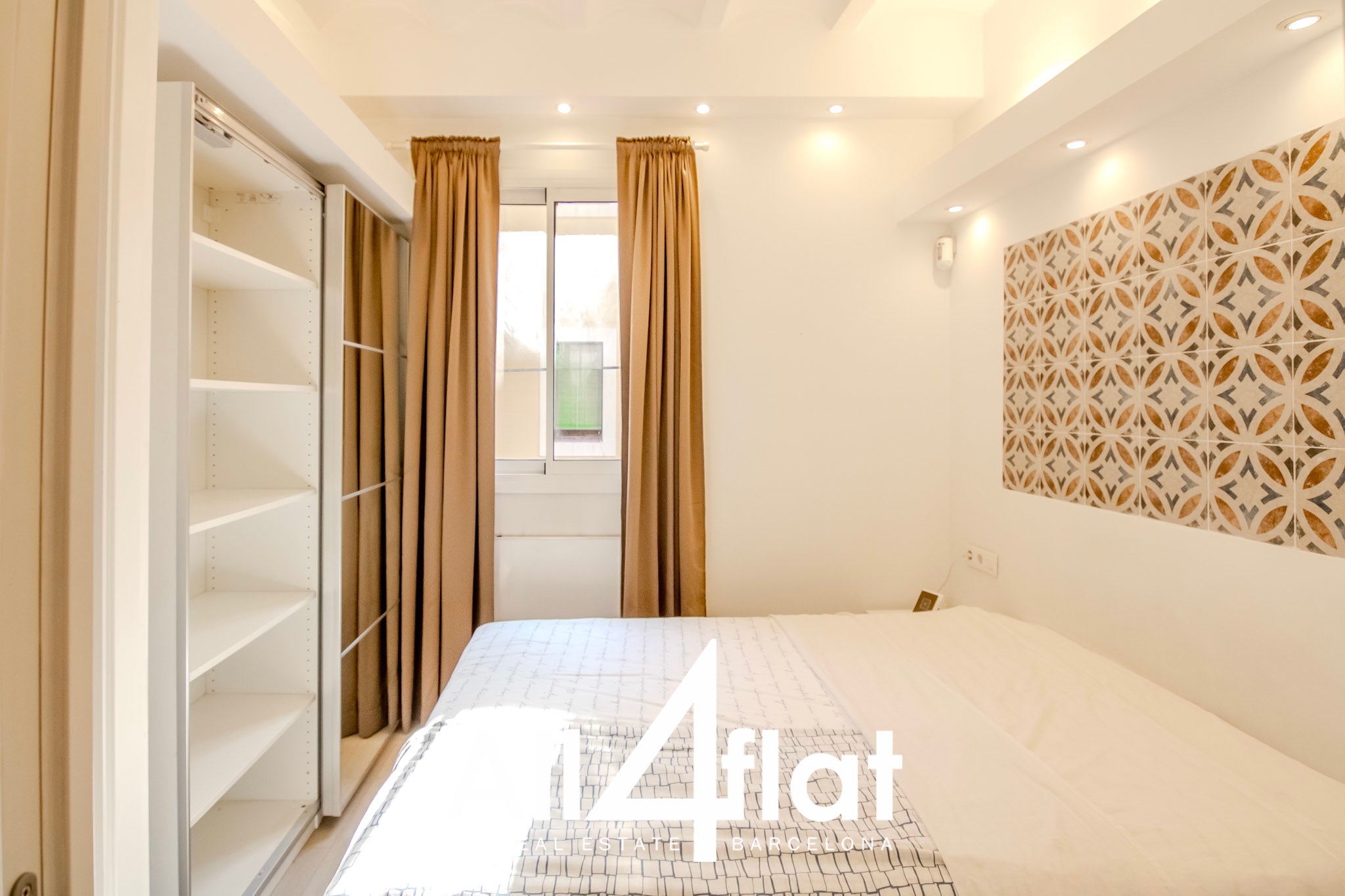 C/ Felicia Fuster - Réf: 002246N 