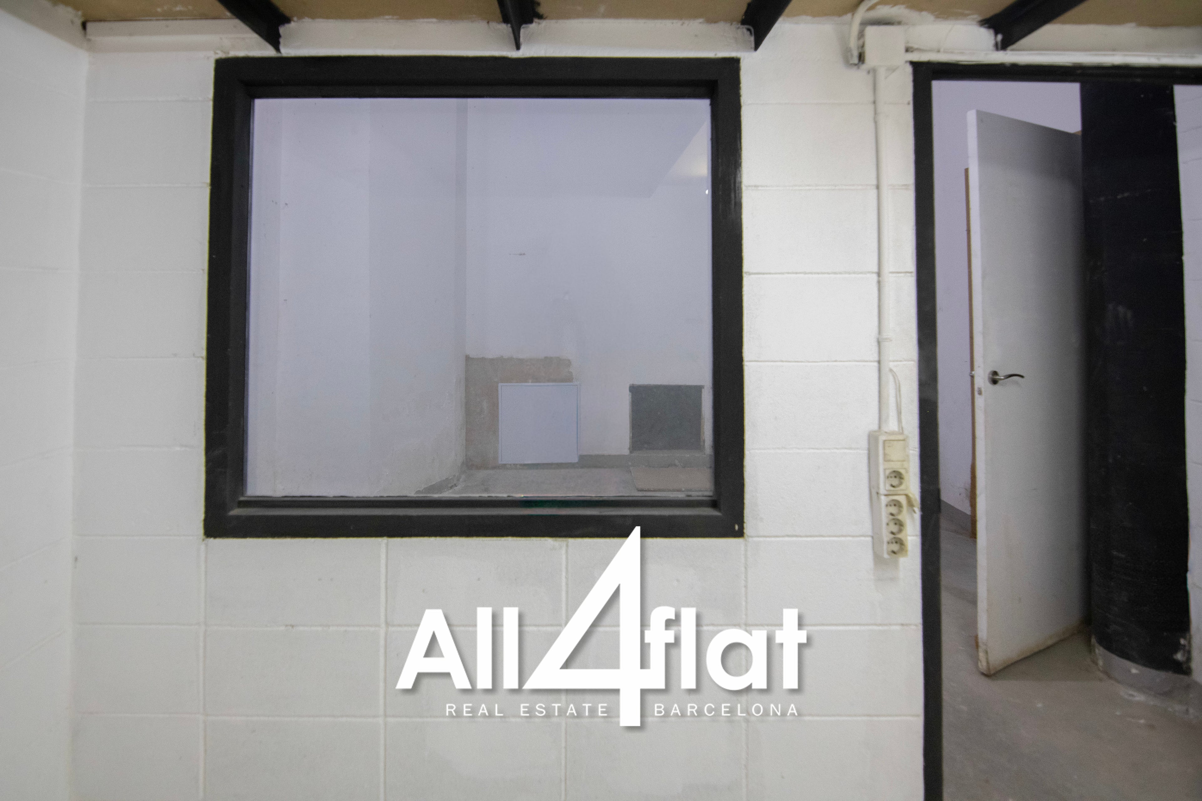 C/ Flandres - Réf. : 003609 