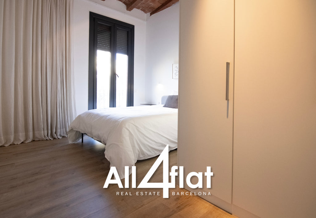 C/ Comte Urgell - Ref: 000003D