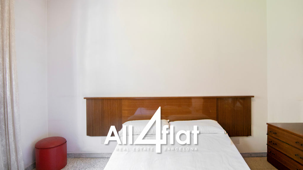 Muga Street - Ref: 003607 