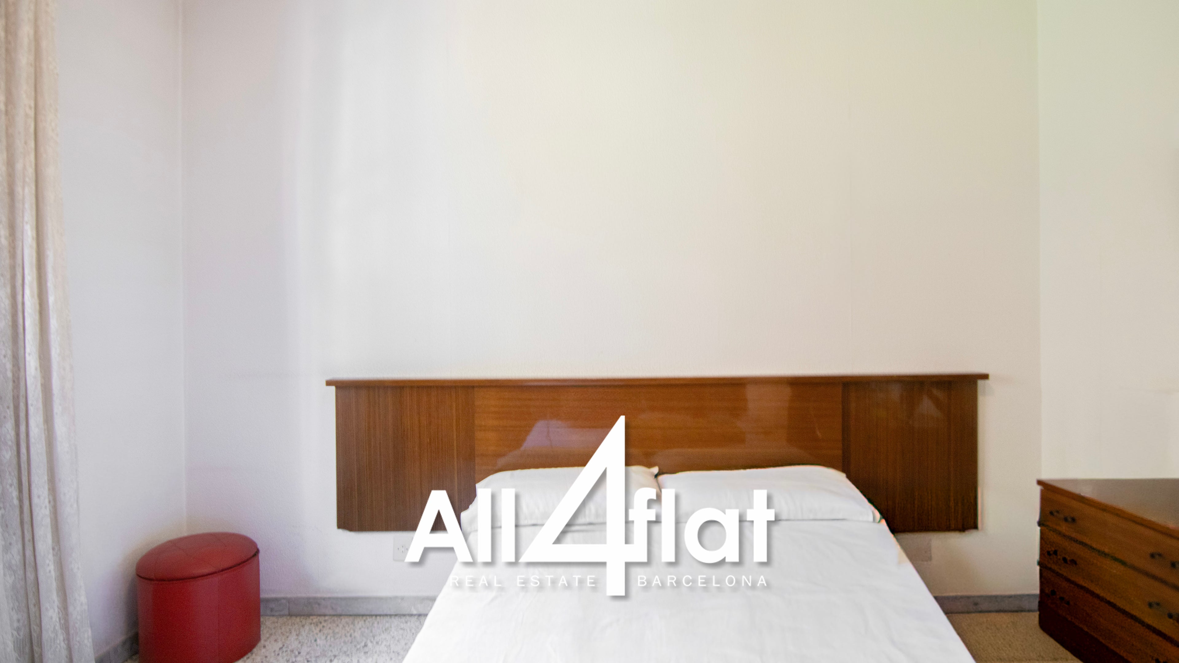 Muga Street - Ref: 003607 