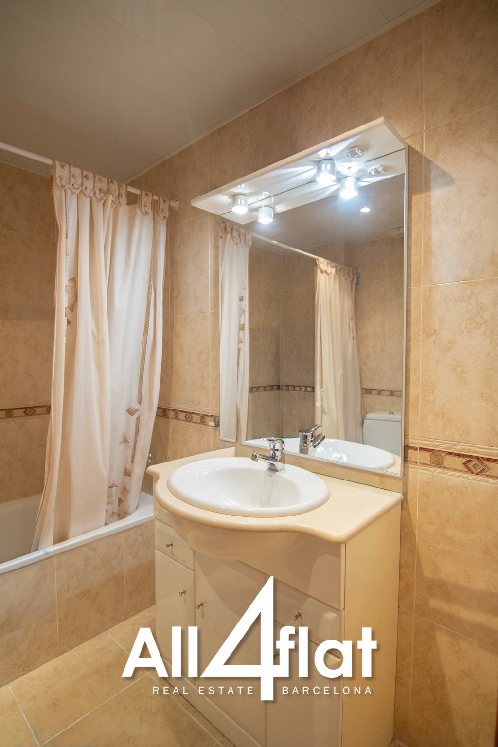 C/ Catalunya - Ref: 003602