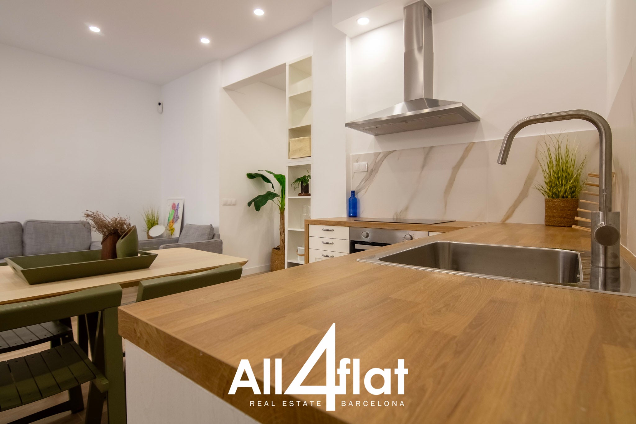 Nil Fabra Street No. 13 