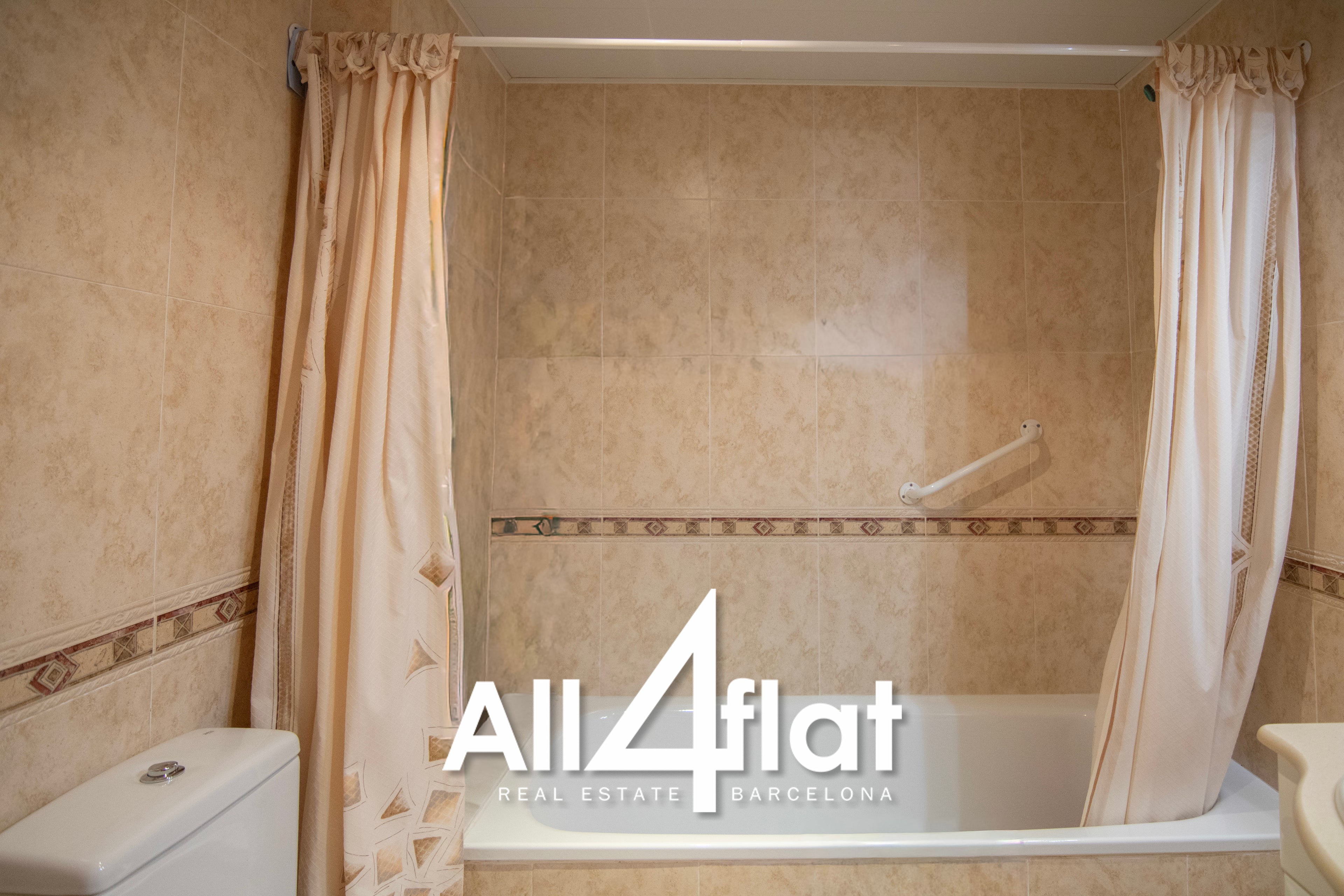 C/ Catalunya - Ref: 003602