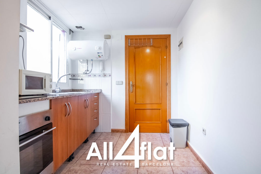 C/ Escudellers Blanch - Réf. : 000506F 