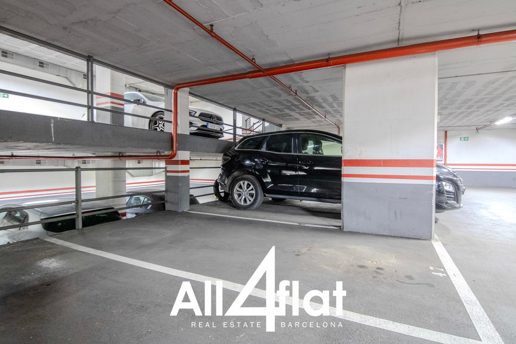 C/ Mallorca - Réf. : 003203 