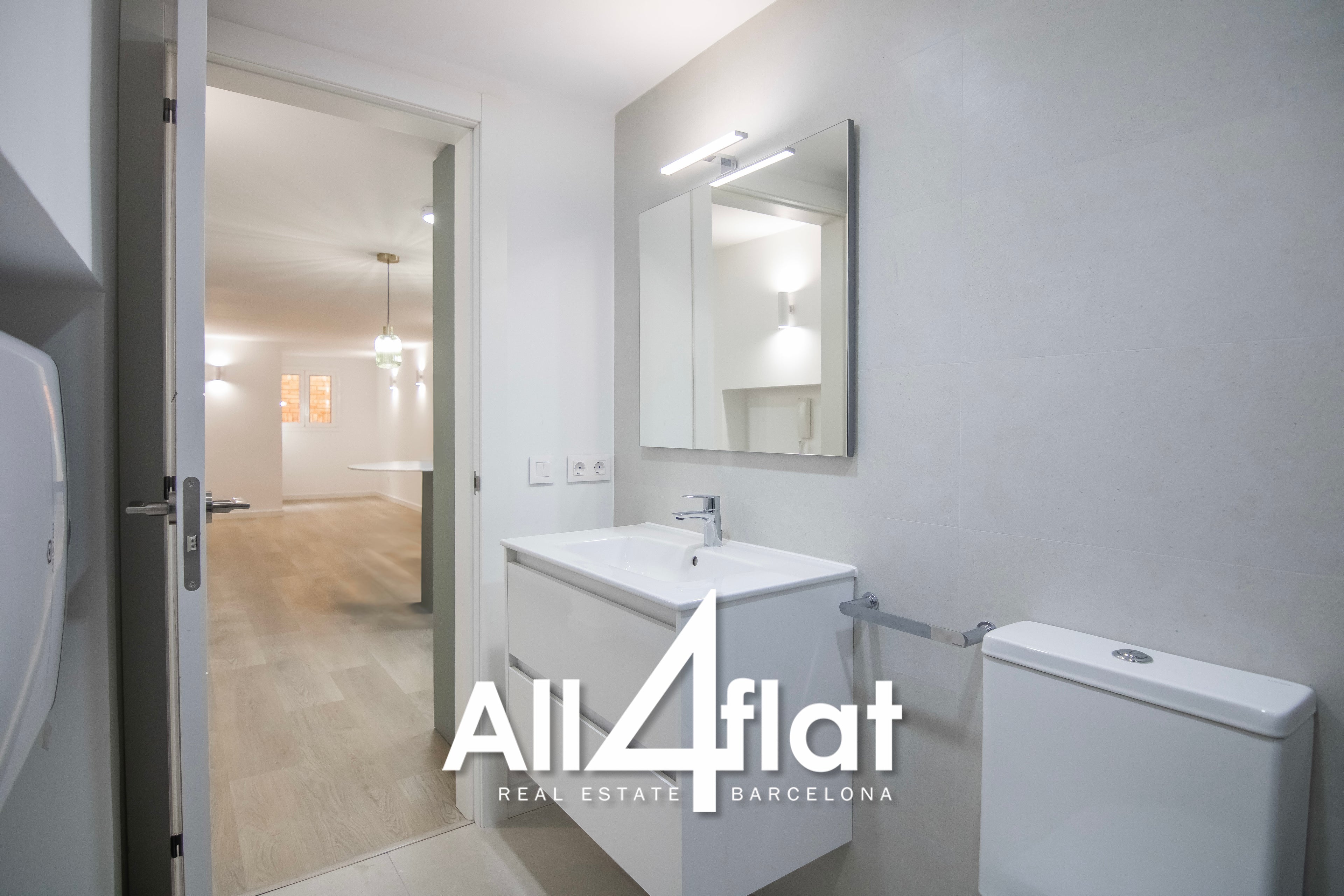 Rue Aribau - Réf. : 003568B 