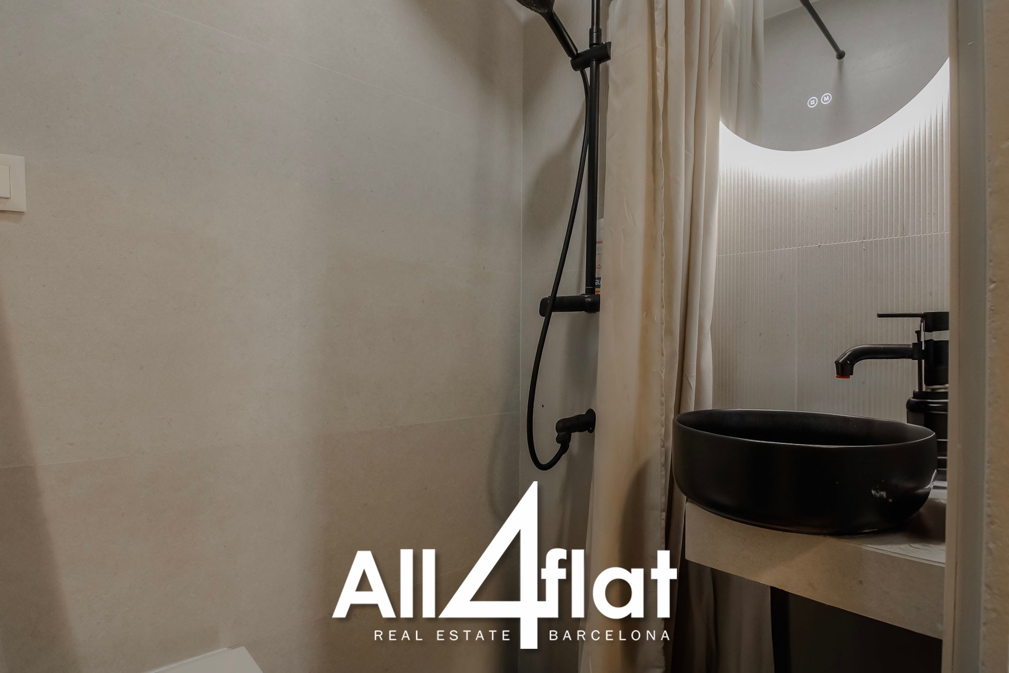 Place Olles - Réf. : 003392A 