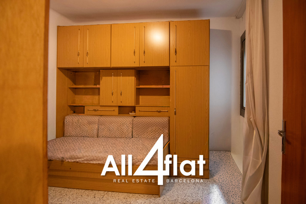 Muga Street - Ref: 003607 