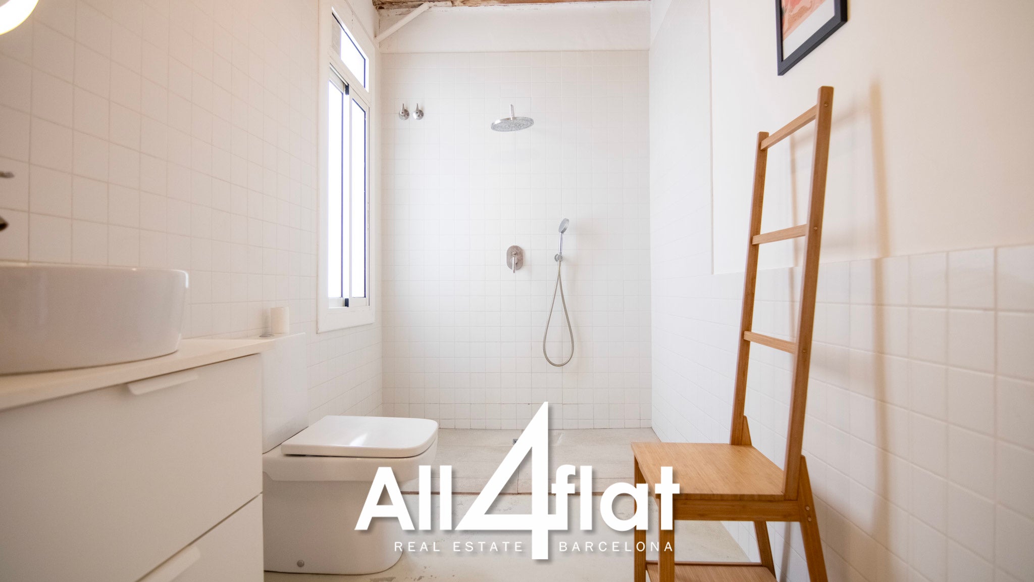 Rue Robador - Réf. : 001827E 