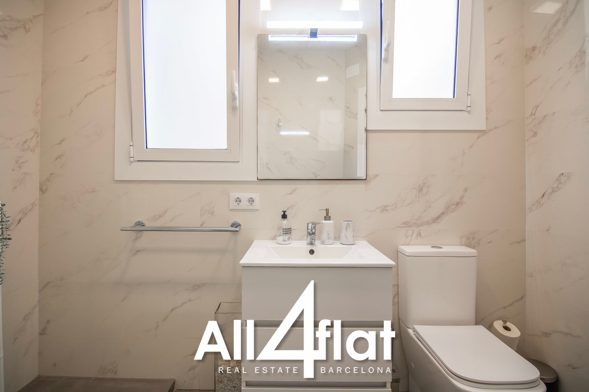 C/ Vilamarí - Réf. : 003586 