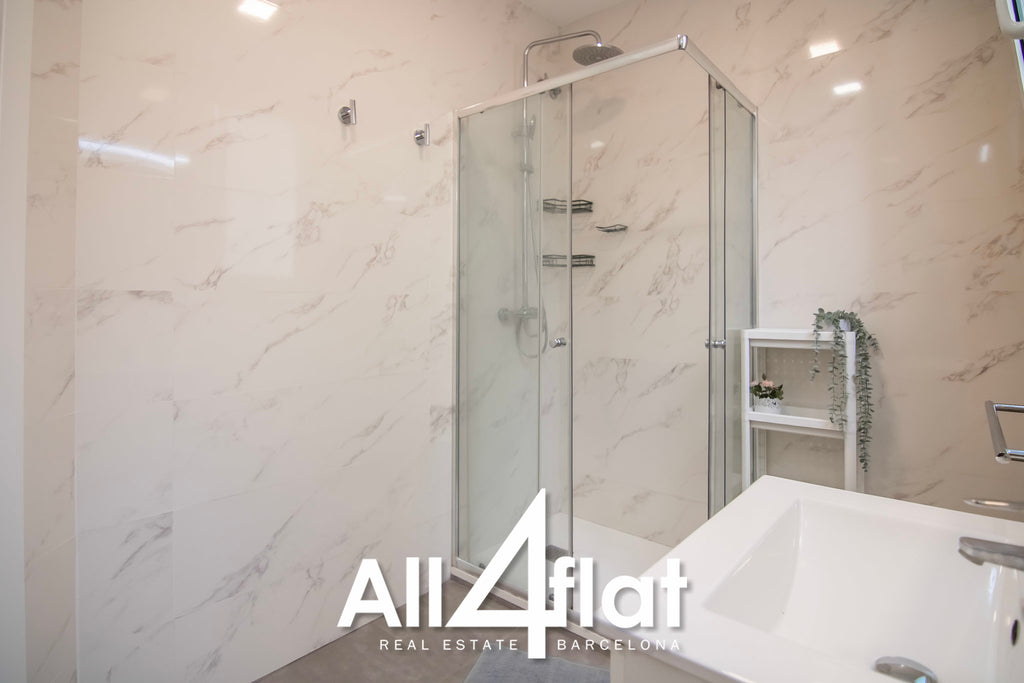 C/ Vilamarí - Réf. : 003586 