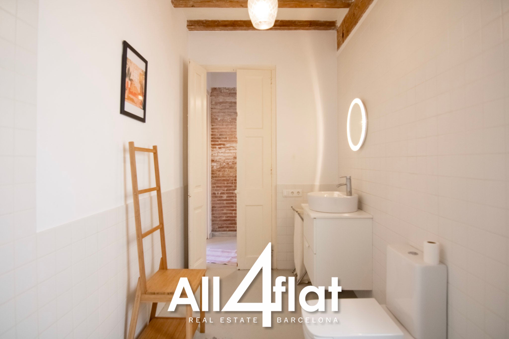 Rue Robador - Réf. : 001827E 