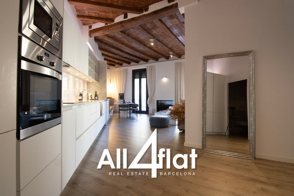 C/ Comte Urgell - Ref: 000003D